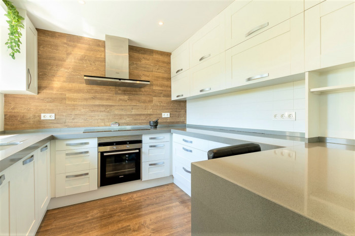 Qlistings Apartment - Ground Floor in San Pedro de Alcántara, Costa del Sol image 7